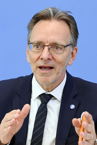 Bundespressekonferenz Vorstellung des Jahresberichts Fallzahlen politisch motivierter Kriminalität in Berlin
