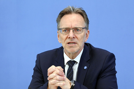 Bundespressekonferenz Vorstellung des Jahresberichts Fallzahlen politisch motivierter Kriminalität in Berlin