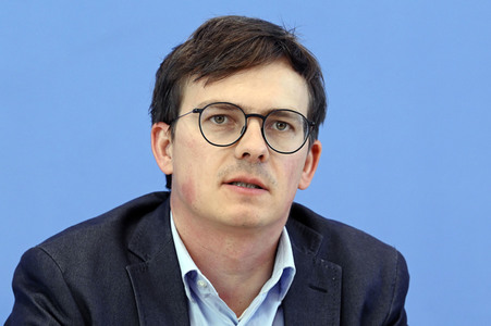 Bundespressekonferenz Jahresbilanz rechte Gewalt 2021 und Coronaleugner-Gewalt in Berlin