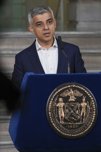 Sadiq Khan zu Gast im Rathaus von New York