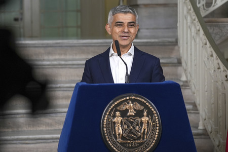 Sadiq Khan zu Gast im Rathaus von New York