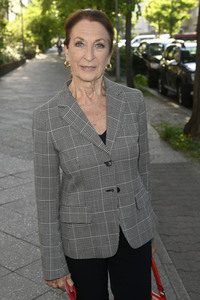 Opening von Survivors Home in Berlin