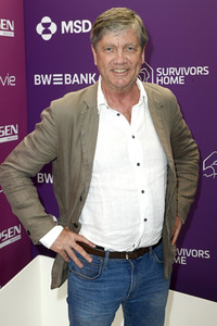 Opening von Survivors Home in Berlin