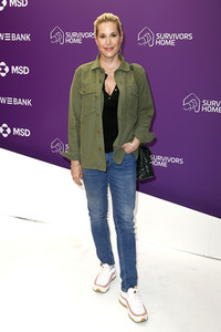 Opening von Survivors Home in Berlin