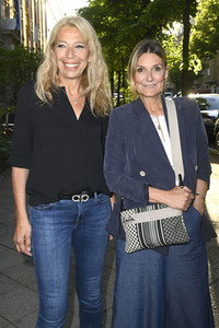 Opening von Survivors Home in Berlin