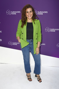 Opening von Survivors Home in Berlin