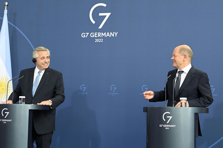 Pressekonferenz von Olaf Scholz und Alberto Ángel Fernández in Berlin