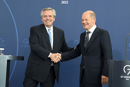 Pressekonferenz von Olaf Scholz und Alberto Ángel Fernández in Berlin