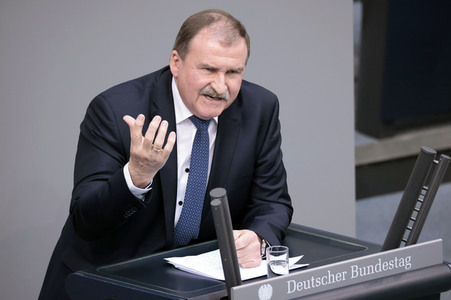35. Sitzung des Deutschen Bundestages in Berlin