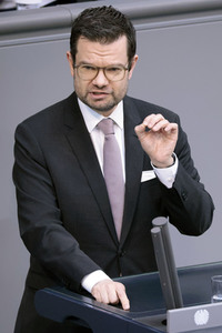 35. Sitzung des Deutschen Bundestages in Berlin