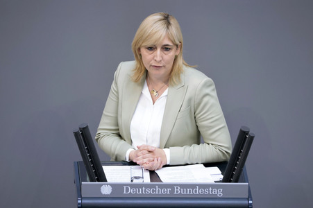 35. Sitzung des Deutschen Bundestages in Berlin