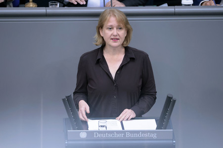 35. Sitzung des Deutschen Bundestages in Berlin