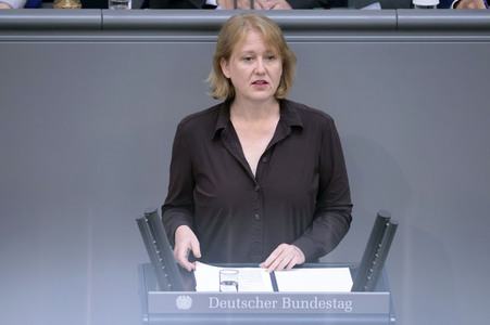 35. Sitzung des Deutschen Bundestages in Berlin