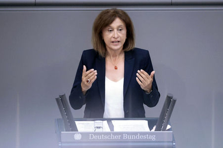 35. Sitzung des Deutschen Bundestages in Berlin