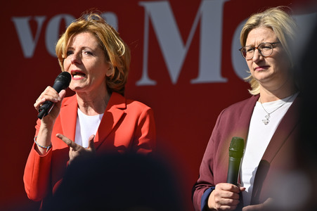 Abschlusskundgebung der SPD zur NRW-Wahl in Köln