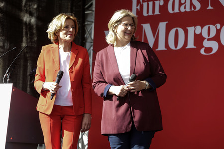 Abschlusskundgebung der SPD zur NRW-Wahl in Köln