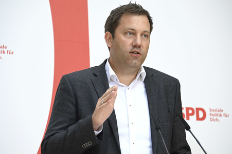 SPD Pressekonferenz zur Landtagswahl in Nordrhein-Westfalen in Berlin