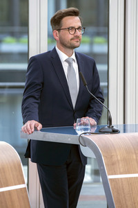 Wahlabend der Landtagswahl in Nordrhein-Westfalen in Düsseldorf