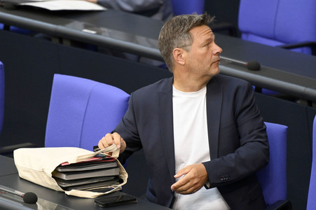 37. Sitzung des Deutschen Bundestages in Berlin