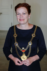 Eintrag von G7-Finanzminstern ins Goldene Buch der Stadt Bonn