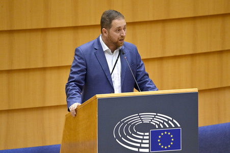 Plenartagung zur Schaffung des europäischen Bildungsraums bis 2025 im EU-Parlament in Brüssel