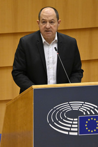 Plenartagung zur Schaffung des europäischen Bildungsraums bis 2025 im EU-Parlament in Brüssel