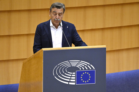 Plenartagung zur Schaffung des europäischen Bildungsraums bis 2025 im EU-Parlament in Brüssel
