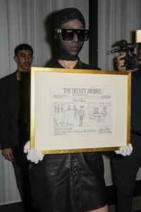 Ausstellungseröffnung 'Allegedly' von Anna Sorkin in New York