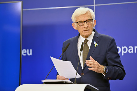 Pressekonferenz zur Trilog-Vereinbarung zur Gasspeicherung im EU-Parlament in Brüssel
