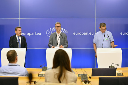 Pressekonferenz zu Volley4EU EU-Parlament in Brüssel