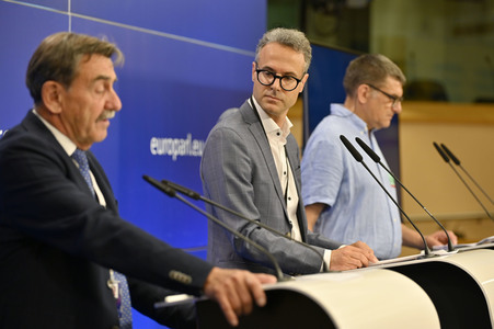 Pressekonferenz zu Volley4EU EU-Parlament in Brüssel