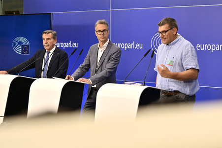 Pressekonferenz zu Volley4EU EU-Parlament in Brüssel