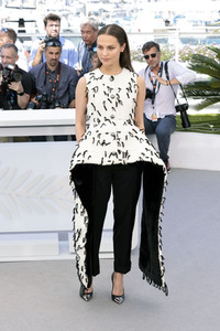 Photocall 'Irma Vep', Cannes Film Festival 2022