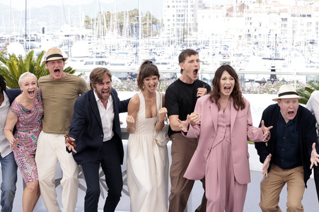 Photocall 'Triangle of Sadness', Cannes Film Festival 2022