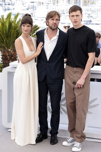 Photocall 'Triangle of Sadness', Cannes Film Festival 2022