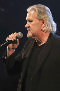 Konzert von Johnny Logan & Band in Hamburg