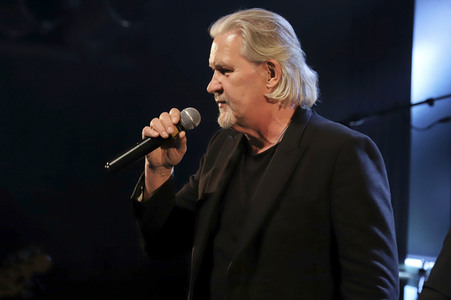 Konzert von Johnny Logan & Band in Hamburg