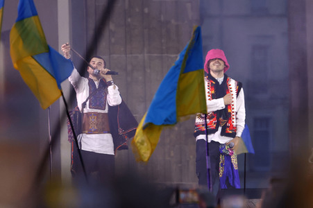 Benefizkonzert 'Save Ukraine - Stop War' in Berlin