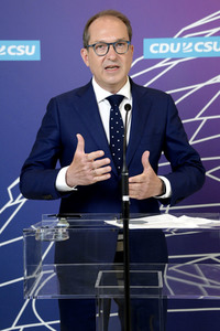 Statement der CDU/CSU-Bundestagsfraktion nach der Fraktionssitzung in Berlin