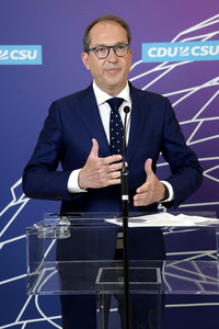 Statement der CDU/CSU-Bundestagsfraktion nach der Fraktionssitzung in Berlin