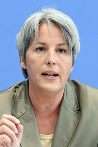 Bundespressekonferenz Vorstellung der Zahlen kindlicher Gewaltopfer in Berlin