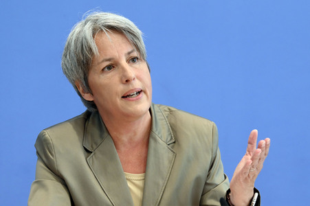 Bundespressekonferenz Vorstellung der Zahlen kindlicher Gewaltopfer in Berlin