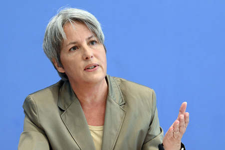 Bundespressekonferenz Vorstellung der Zahlen kindlicher Gewaltopfer in Berlin