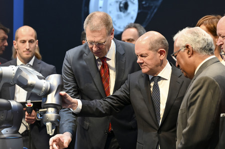 Eröffnungsrundgang auf der Hannover Messe 2022