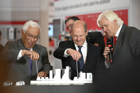 Eröffnungsrundgang auf der Hannover Messe 2022