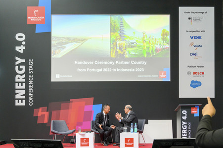 Übergabezeremonie Partnerland Portugal 2022 an Indonesien 2023 auf der Hannover Messe 2022