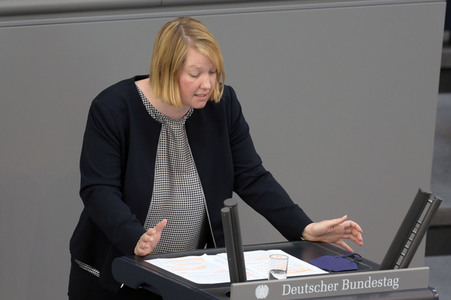 40. Sitzung des Deutschen Bundestages in Berlin
