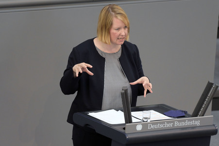 40. Sitzung des Deutschen Bundestages in Berlin