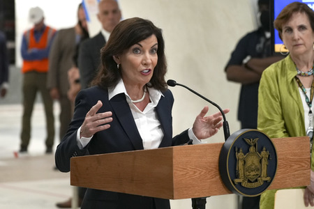 Pressekonferenz mit Kathy Hochul in New York