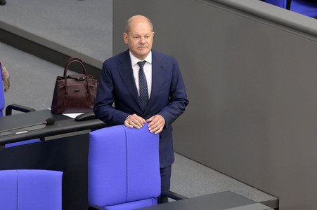 42. Sitzung des Deutschen Bundestages in Berlin